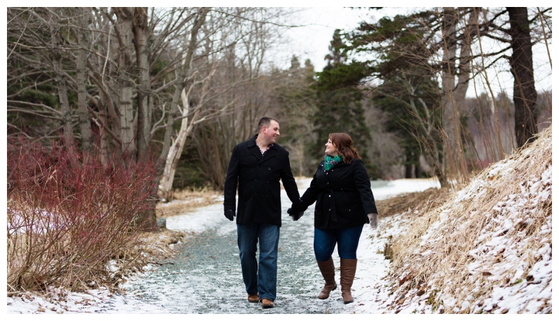 Winter engagement photos